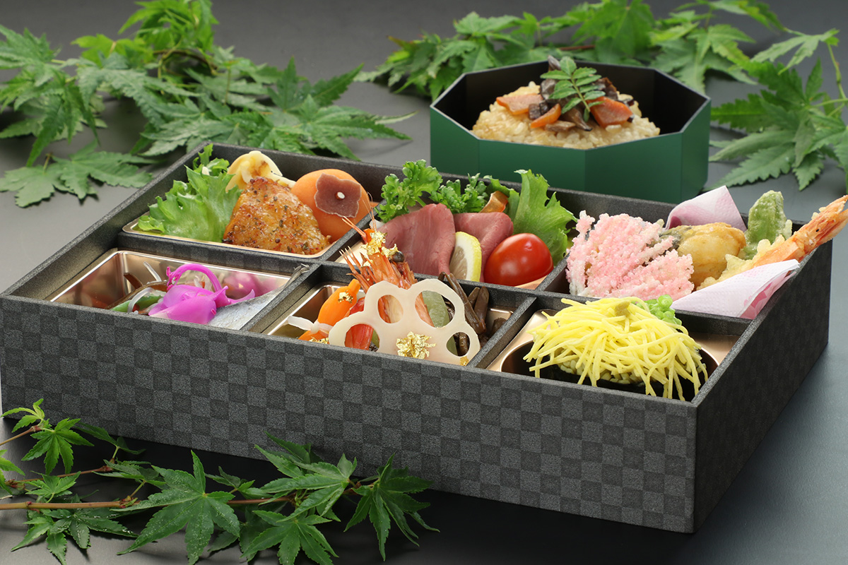 やどり懐石2段重 -さくら sakura-（松花堂タイプ）